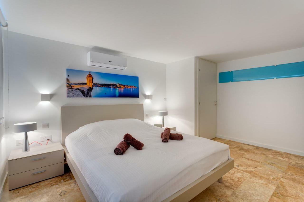 Modern 2 Bedroom Apartment In St Julians Сент Джулианс Экстерьер фото
